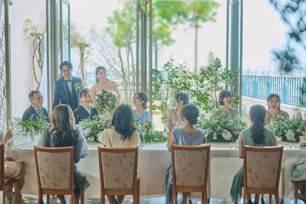 ガーデン付き少人数婚用貸切会食会場